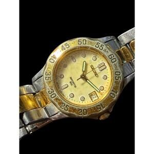 Vintage Seiko Sports 50 Quartz Women's Watch Two-Tone Gold Silver Date Diver